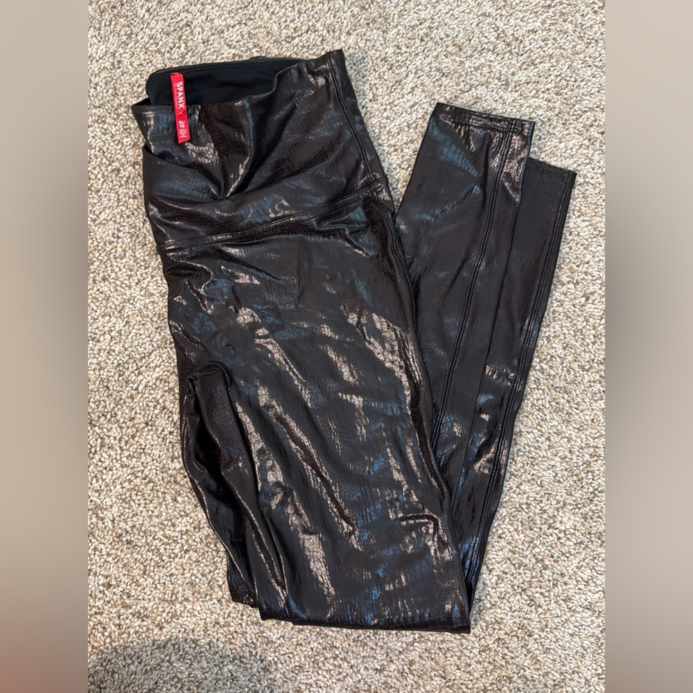 SPANX Faux Leather Legging